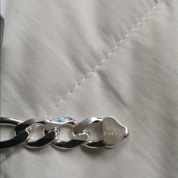 Sterling Silver 7MM Figaro Chain Necklace - Picture 5 of 12